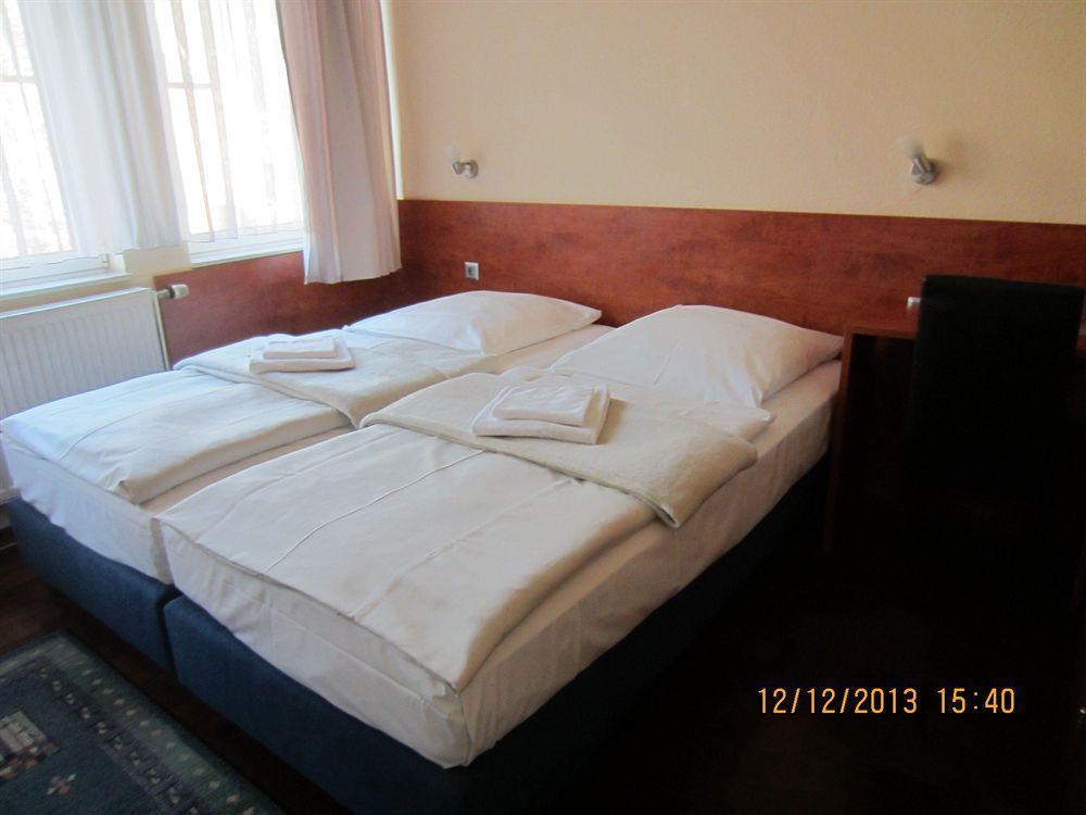 Altstadt Hotel Rheinblick Ντίσελντορφ Εξωτερικό φωτογραφία