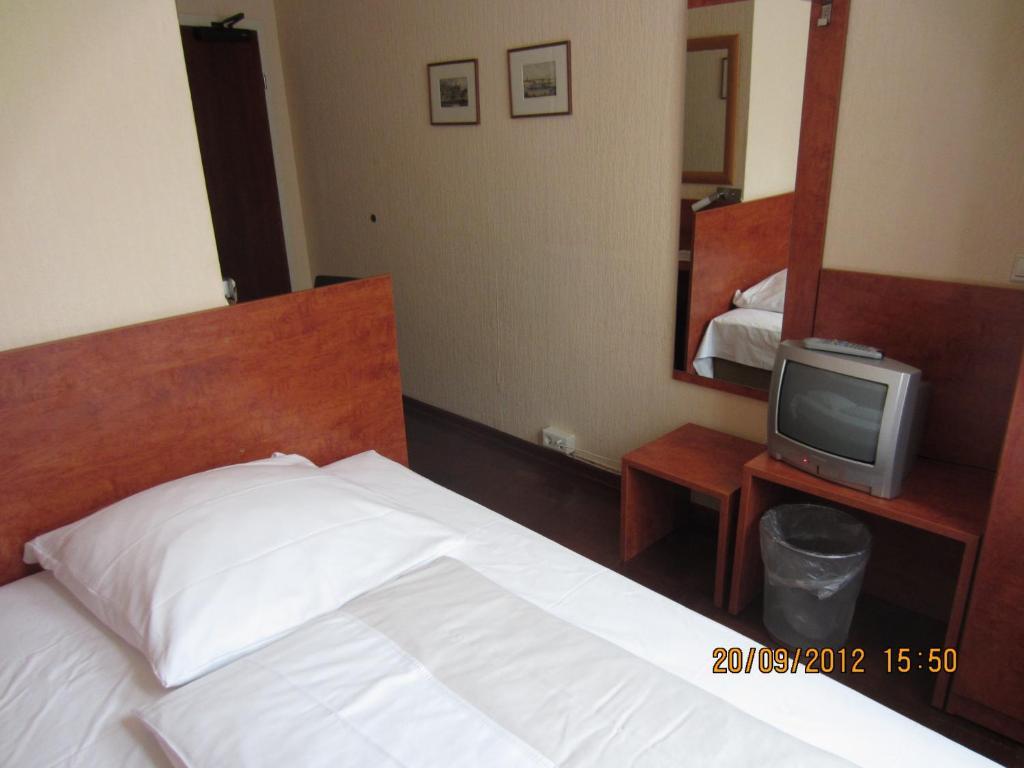 Altstadt Hotel Rheinblick Ντίσελντορφ Δωμάτιο φωτογραφία