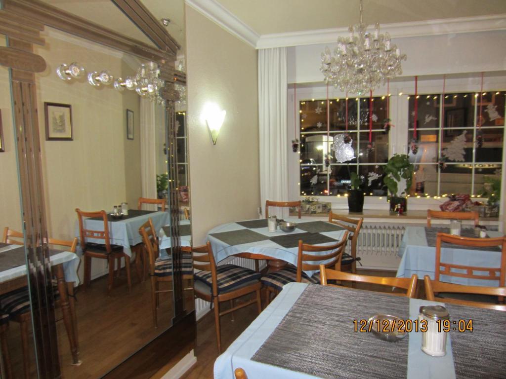 Altstadt Hotel Rheinblick Ντίσελντορφ Εξωτερικό φωτογραφία