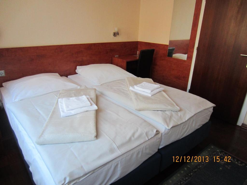 Altstadt Hotel Rheinblick Ντίσελντορφ Δωμάτιο φωτογραφία